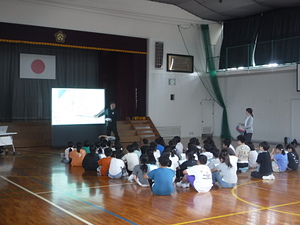座学で水のこと学びました！